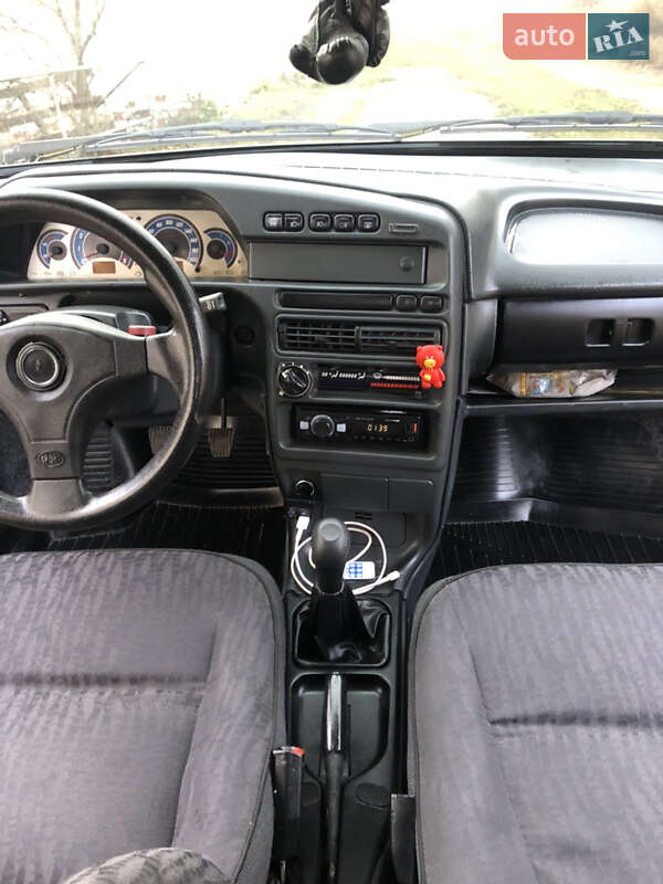 Хэтчбек ВАЗ / Lada 2113 Samara 2006 в Виннице