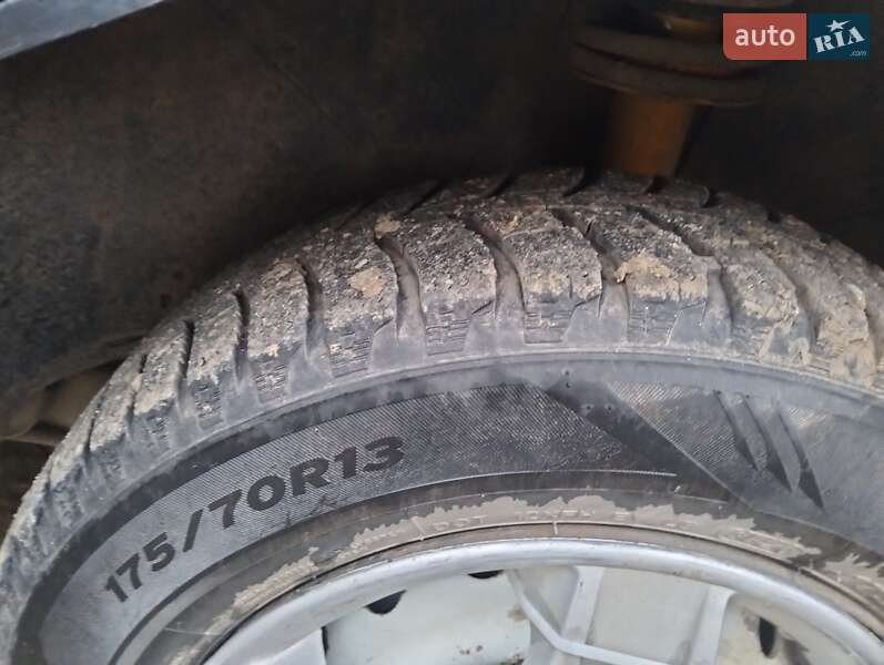 Хэтчбек ВАЗ / Lada 2113 Samara 2007 в Каменец-Подольском