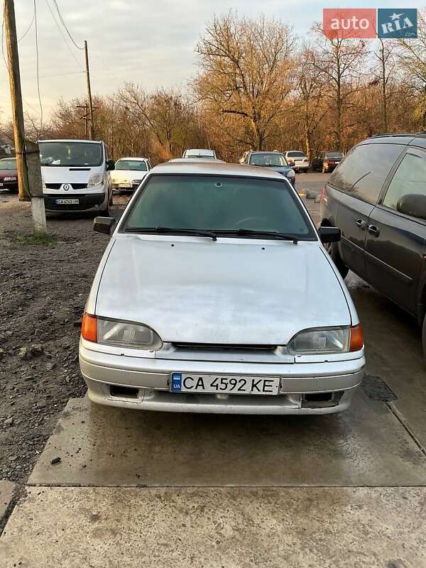 Хэтчбек ВАЗ / Lada 2113 Samara 2005 в Звенигородке фото 7 Хэтчбек ВАЗ / Lada 2113 Samara 2005 в Звенигородке