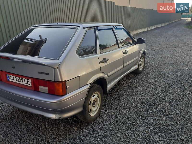 Хэтчбек ВАЗ / Lada 2114 Samara 2009 в Мукачево
