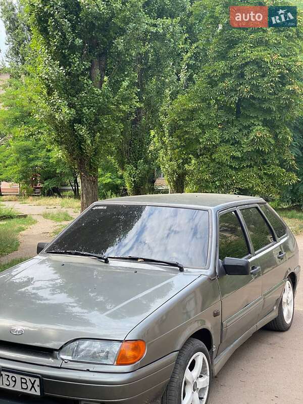 Хэтчбек ВАЗ / Lada 2114 Samara 2007 в Кривом Роге