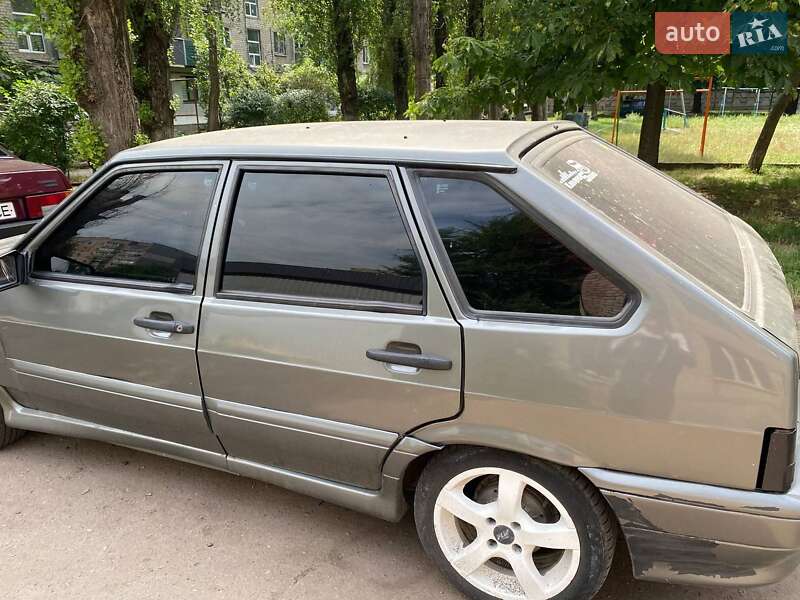 Хэтчбек ВАЗ / Lada 2114 Samara 2007 в Кривом Роге