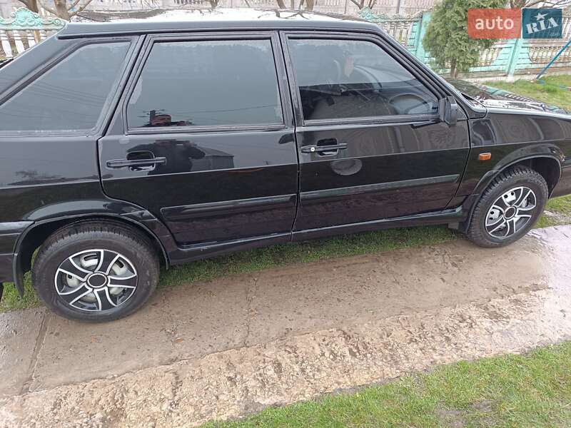 Хетчбек ВАЗ / Lada 2114 Samara 2009 в Рогатині