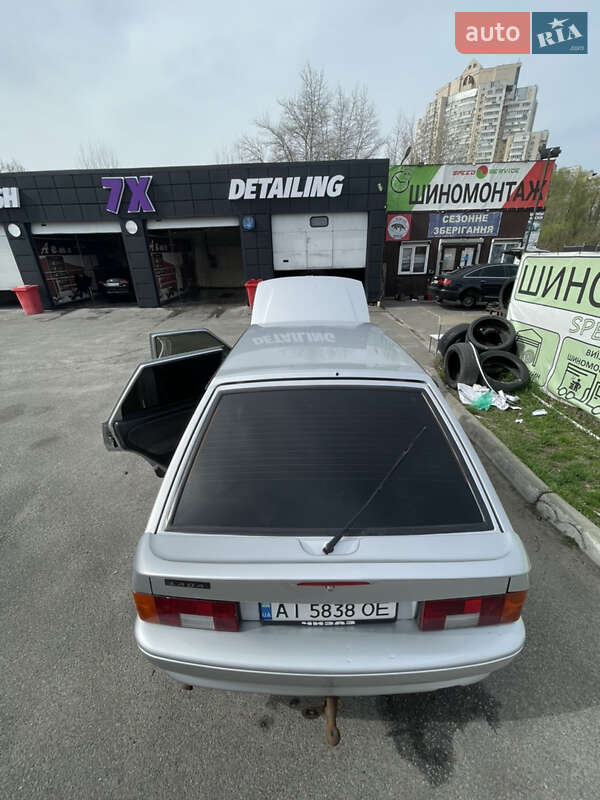 Хэтчбек ВАЗ / Lada 2114 Samara 2011 в Киеве