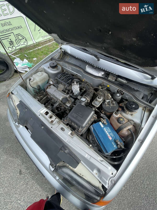 Хэтчбек ВАЗ / Lada 2114 Samara 2011 в Киеве