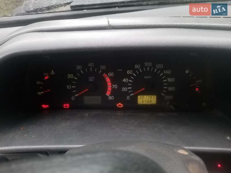 Хэтчбек ВАЗ / Lada 2114 Samara 2004 в Арцизе