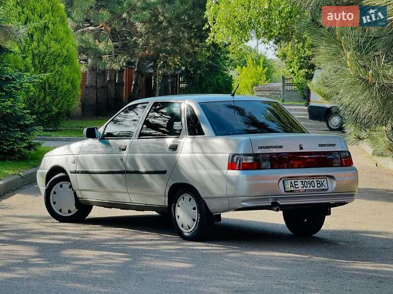 Хэтчбек ВАЗ / Lada 2114 Samara 2007 в Днепре
