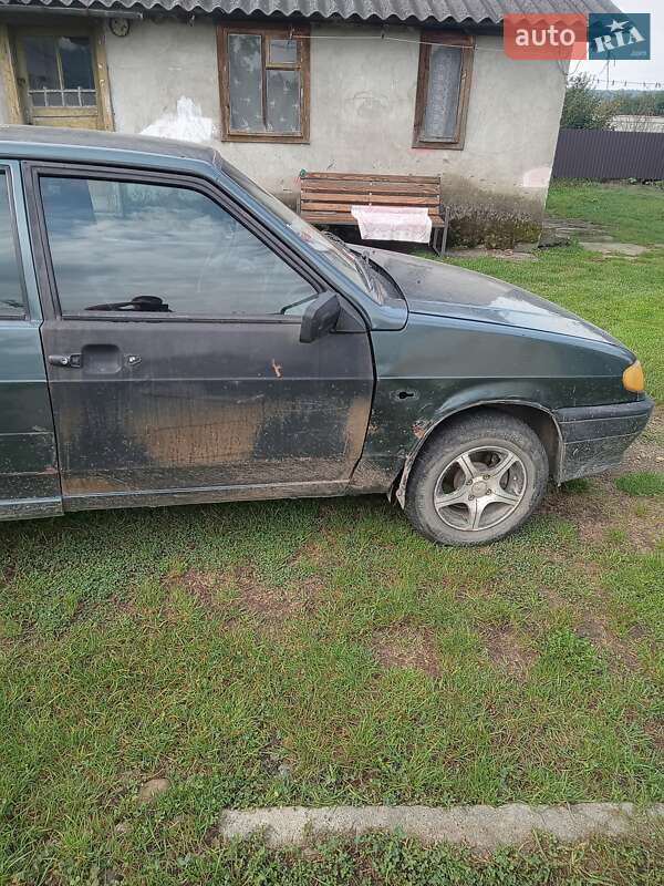 Хэтчбек ВАЗ / Lada 2114 Samara 2006 в Ивано-Франковске