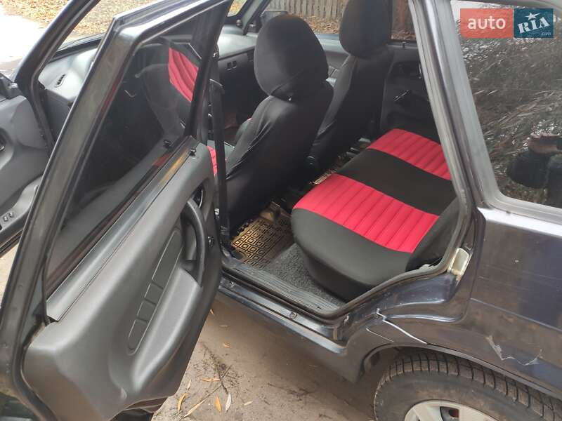 Хэтчбек ВАЗ / Lada 2114 Samara 2008 в Нововолынске фото 7 Хэтчбек ВАЗ / Lada 2114 Samara 2008 в Нововолынске