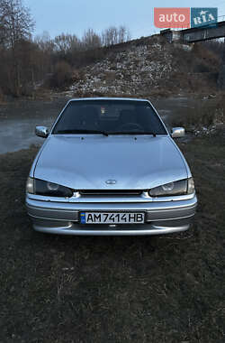 Хэтчбек ВАЗ / Lada 2114 Samara 2005 в Житомире