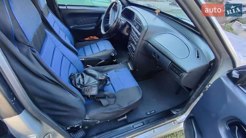 Хэтчбек ВАЗ / Lada 2114 Samara 2004 в Монастырище