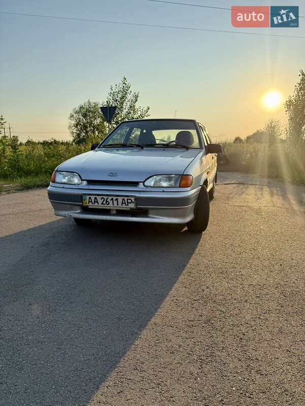 Хэтчбек ВАЗ / Lada 2114 Samara 2005 в Обухове