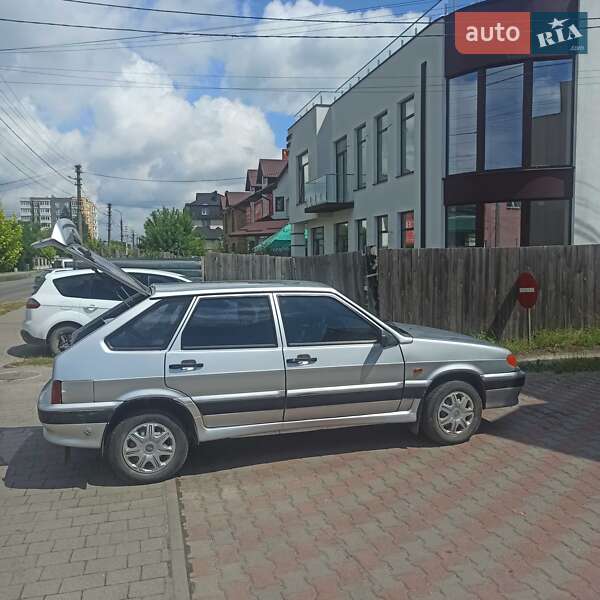 Хэтчбек ВАЗ / Lada 2114 Samara 2006 в Бродах