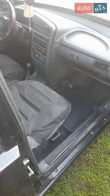 Хэтчбек ВАЗ / Lada 2114 Samara 2012 в Любаре