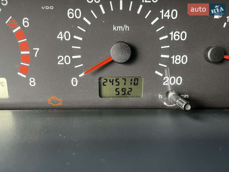 Хетчбек ВАЗ / Lada 2114 Samara 2011 в Коростишеві фото 6 Хетчбек ВАЗ / Lada 2114 Samara 2011 в Коростишеві