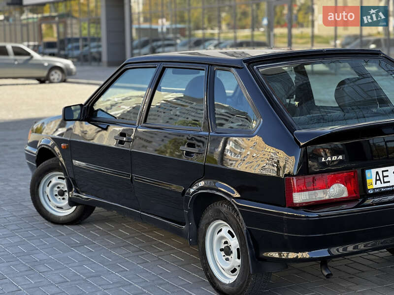 Хэтчбек ВАЗ / Lada 2114 Samara 2012 в Днепре