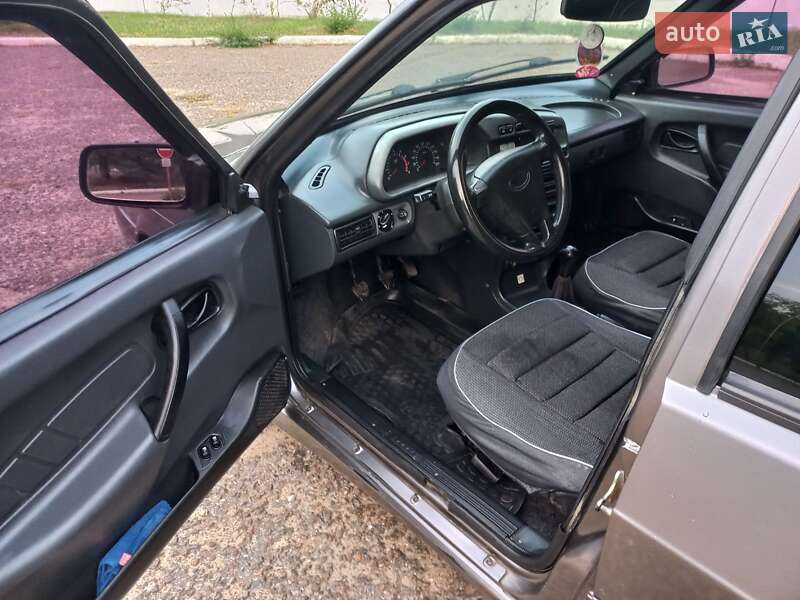 Хэтчбек ВАЗ / Lada 2114 Samara 2008 в Беляевке