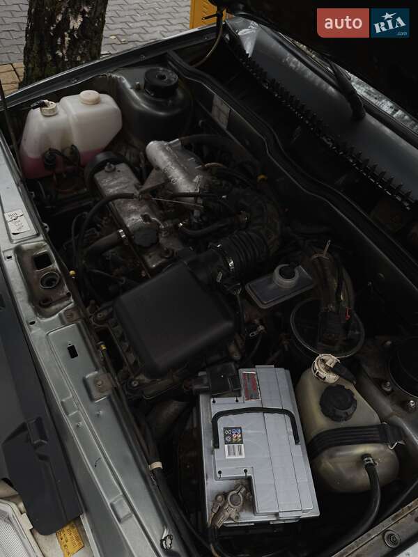 Хэтчбек ВАЗ / Lada 2114 Samara 2006 в Черновцах фото 24 Хэтчбек ВАЗ / Lada 2114 Samara 2006 в Черновцах