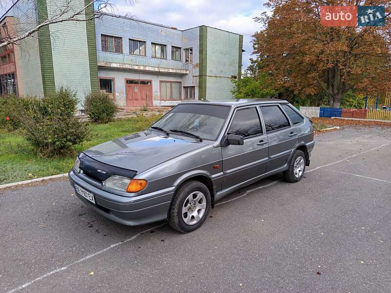 Хэтчбек ВАЗ 2114 Samara 2005 в 