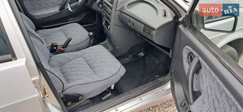 Хэтчбек ВАЗ / Lada 2114 Samara 2006 в Запорожье