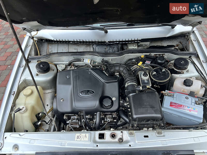 Хэтчбек ВАЗ / Lada 2114 Samara 2008 в Кропивницком фото 26 Хэтчбек ВАЗ / Lada 2114 Samara 2008 в Кропивницком