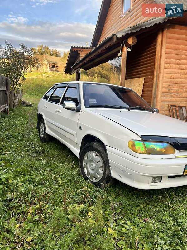 Хетчбек ВАЗ / Lada 2114 Samara 2009 в Чорній Тисі фото Хетчбек ВАЗ / Lada 2114 Samara 2009 в Чорній Тисі