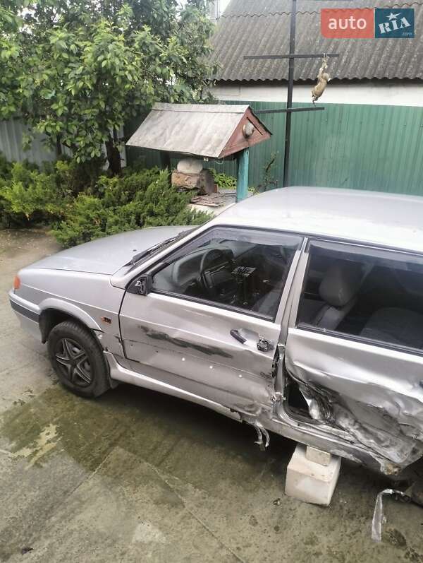 Хетчбек ВАЗ / Lada 2114 Samara 2007 в Броварах фото 3 Хетчбек ВАЗ / Lada 2114 Samara 2007 в Броварах