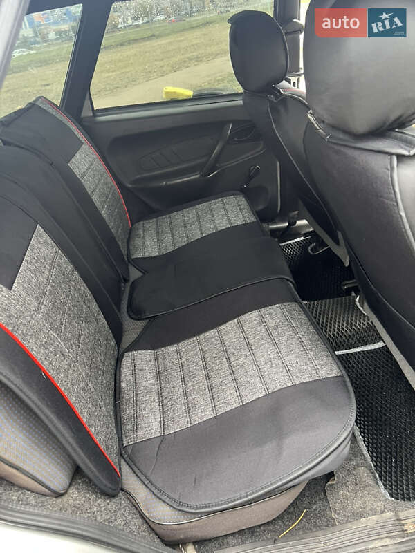 Хетчбек ВАЗ / Lada 2114 Samara 2005 в Києві