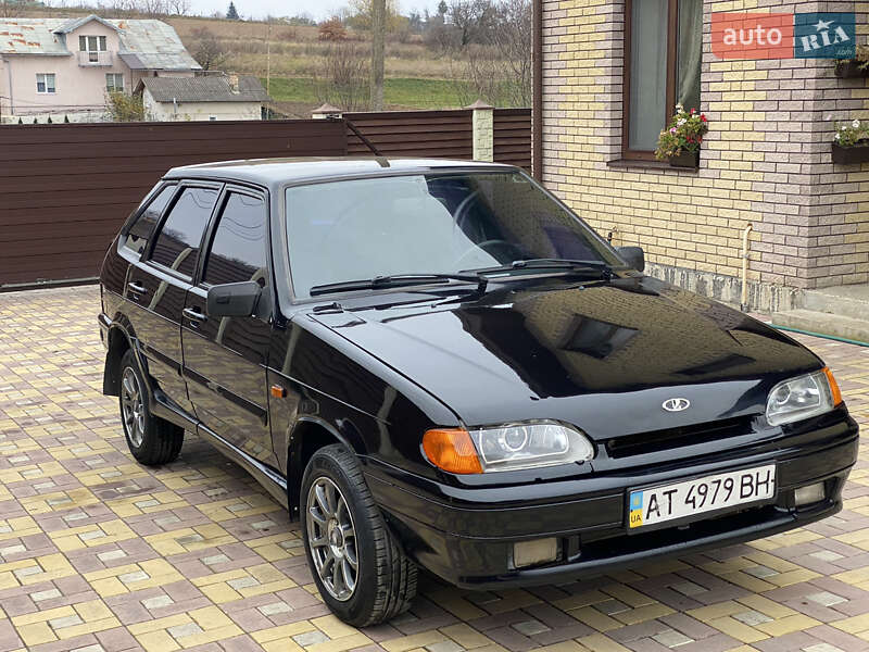 Хэтчбек ВАЗ / Lada 2114 Samara 2012 в Ивано-Франковске