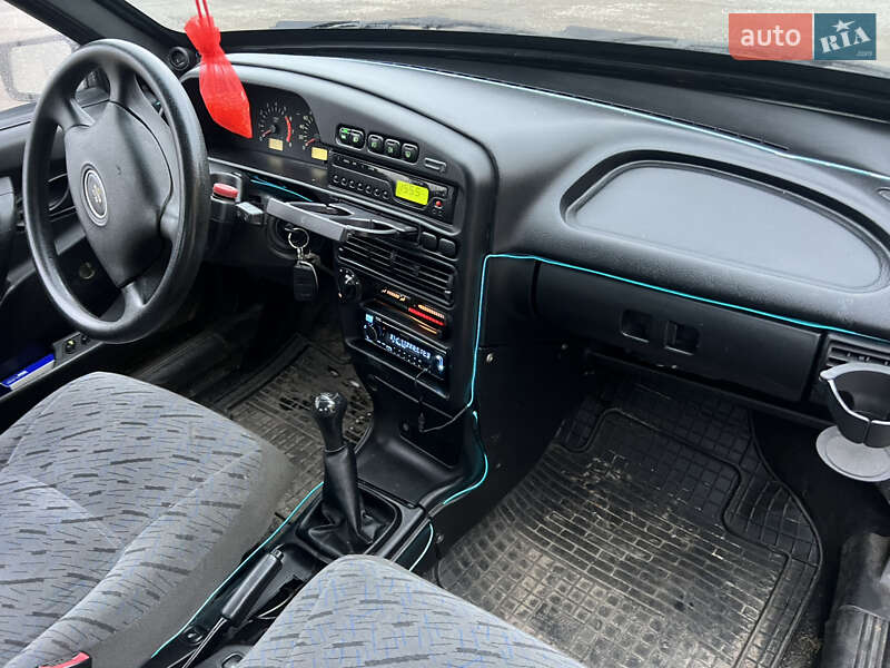 Хэтчбек ВАЗ / Lada 2114 Samara 2011 в Коростышеве