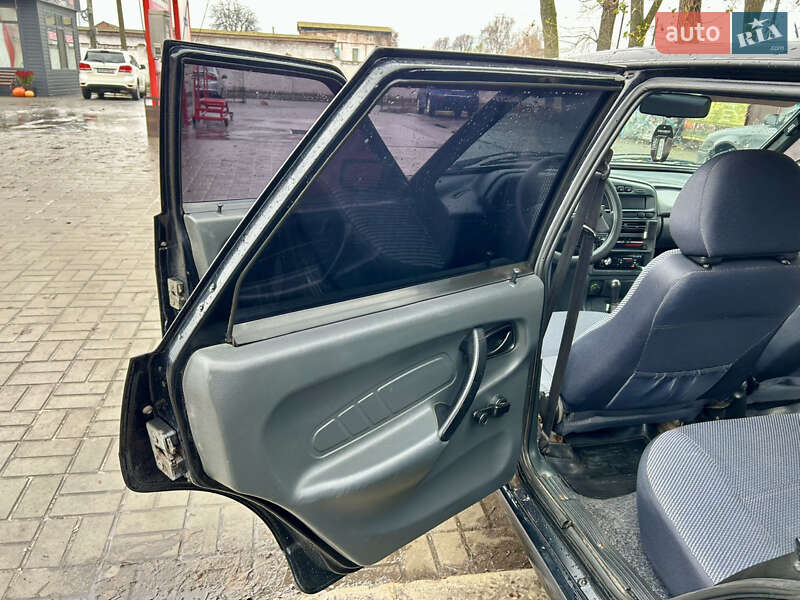 Хэтчбек ВАЗ / Lada 2114 Samara 2010 в Прилуках фото 22 Хэтчбек ВАЗ / Lada 2114 Samara 2010 в Прилуках