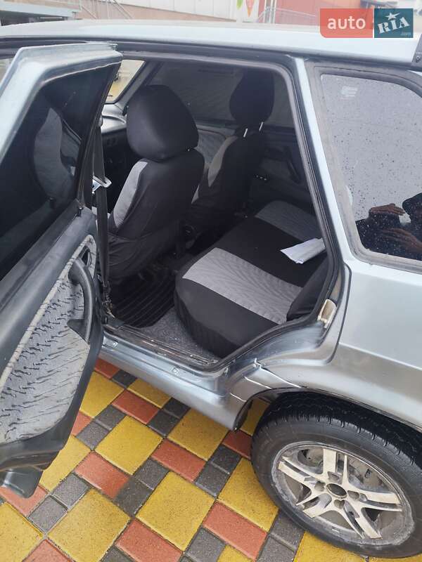 Хэтчбек ВАЗ / Lada 2114 Samara 2006 в Гайсине фото 10 Хэтчбек ВАЗ / Lada 2114 Samara 2006 в Гайсине