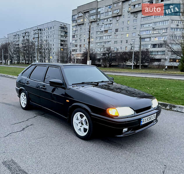 Хэтчбек ВАЗ / Lada 2114 Samara 2011 в Харькове