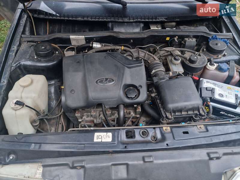 Хэтчбек ВАЗ / Lada 2114 Samara 2008 в Сумах