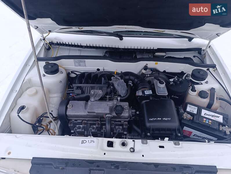 Хетчбек ВАЗ / Lada 2114 Samara 2011 в Харкові фото 4 Хетчбек ВАЗ / Lada 2114 Samara 2011 в Харкові