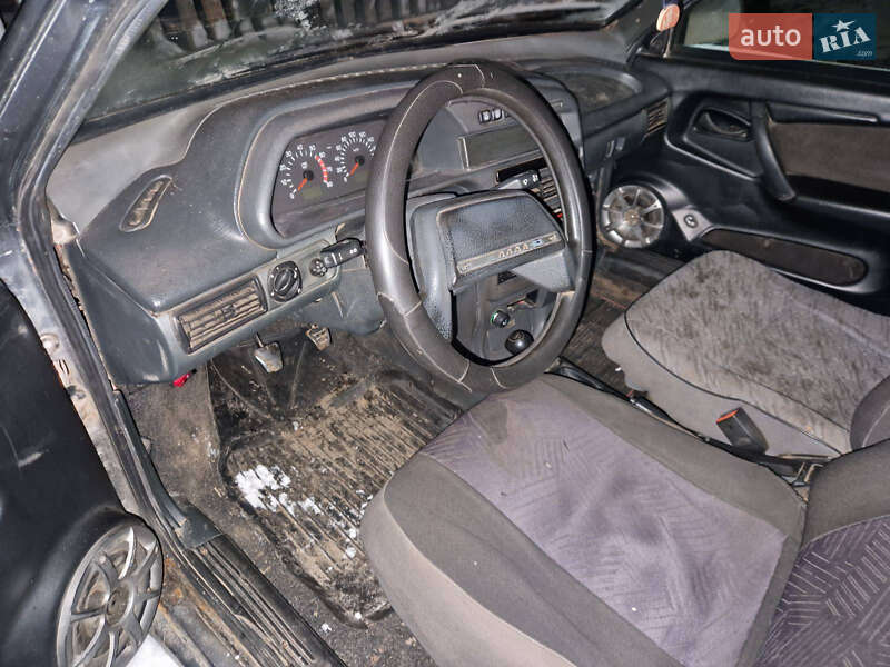 Хетчбек ВАЗ / Lada 2114 Samara 2005 в Ромнах фото 4 Хетчбек ВАЗ / Lada 2114 Samara 2005 в Ромнах