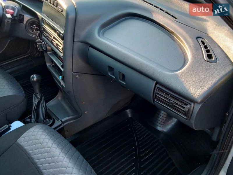 Хэтчбек ВАЗ / Lada 2114 Samara 2011 в Кропивницком