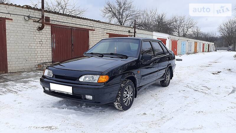 Седан ВАЗ / Lada 2115 Samara 2012 в Смеле