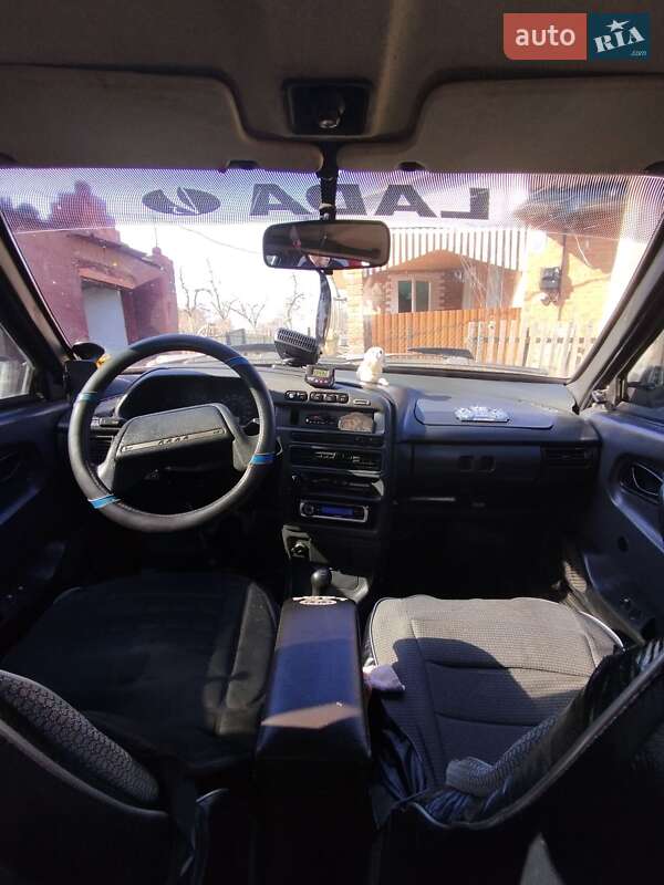 Седан ВАЗ / Lada 2115 Samara 2003 в Деражне