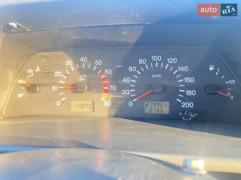 Седан ВАЗ / Lada 2115 Samara 2005 в Киеве