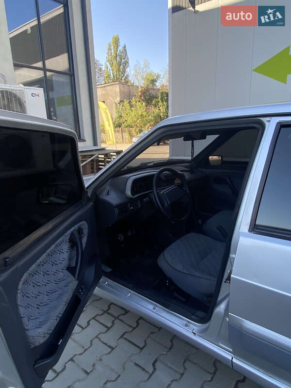 Седан ВАЗ / Lada 2115 Samara 2006 в Ужгороде