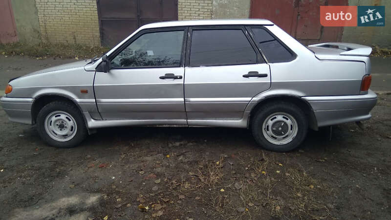 Седан ВАЗ / Lada 2115 Samara 2004 в Чугуеве