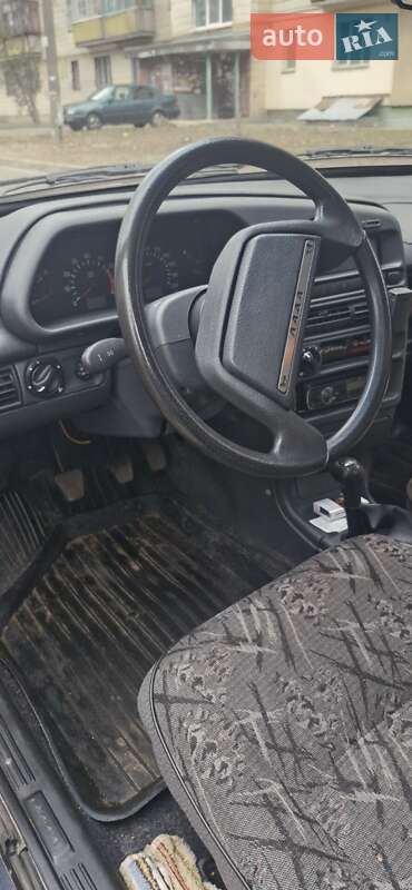 Седан ВАЗ / Lada 2115 Samara 2004 в Киеве