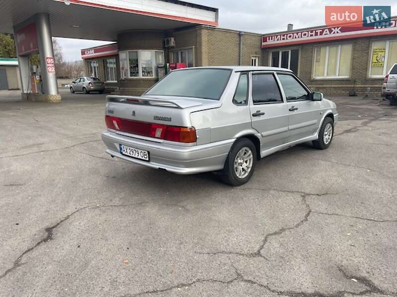 Седан ВАЗ / Lada 2115 Samara 2010 в Змиеве