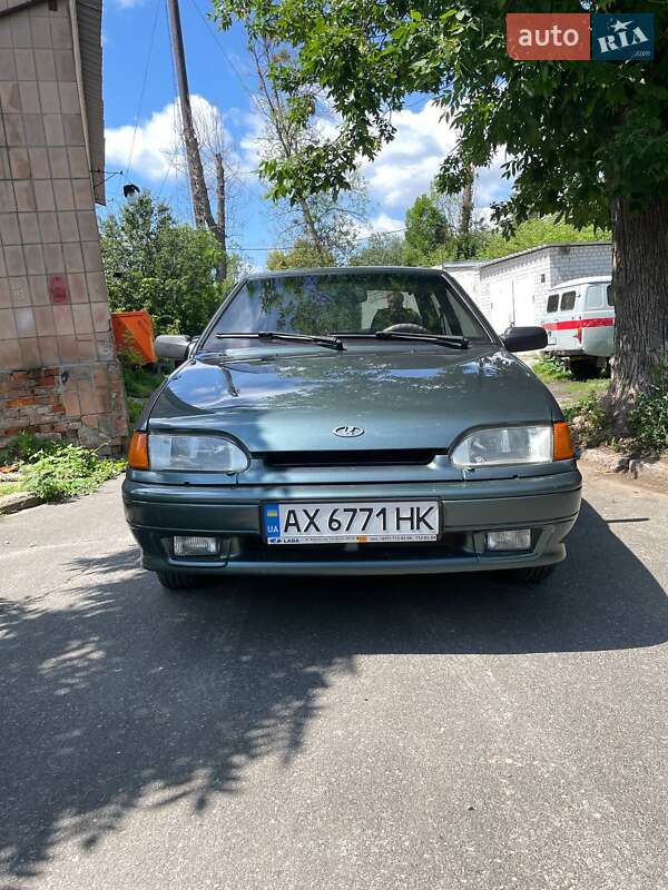 Седан ВАЗ / Lada 2115 Samara 2010 в Харькове