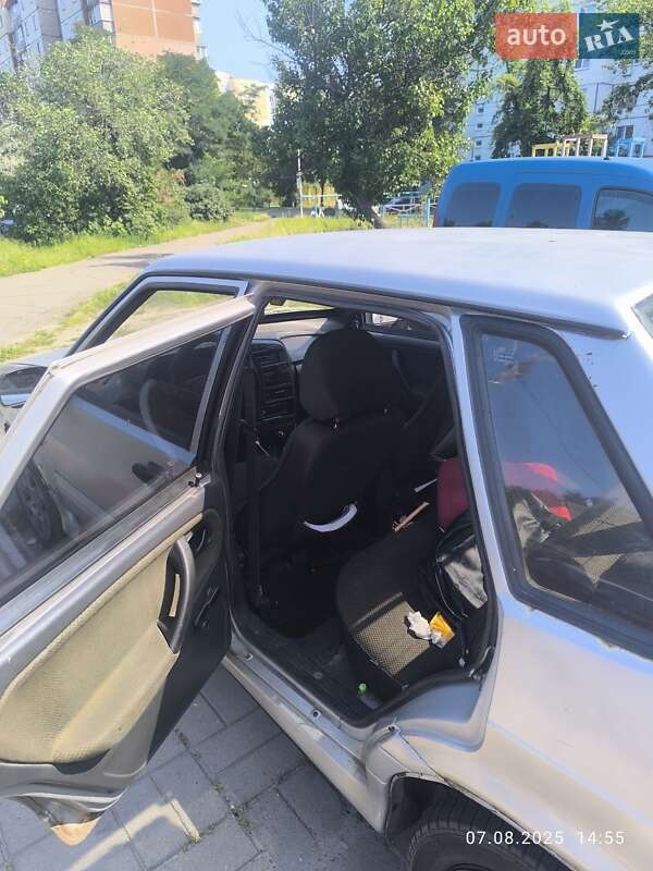 Седан ВАЗ / Lada 2115 Samara 2006 в Киеве