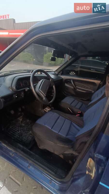 Седан ВАЗ / Lada 2115 Samara 2003 в Чернівцях