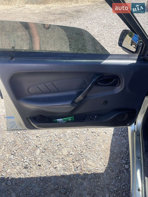 Седан ВАЗ / Lada 2115 Samara 2003 в Первомайске