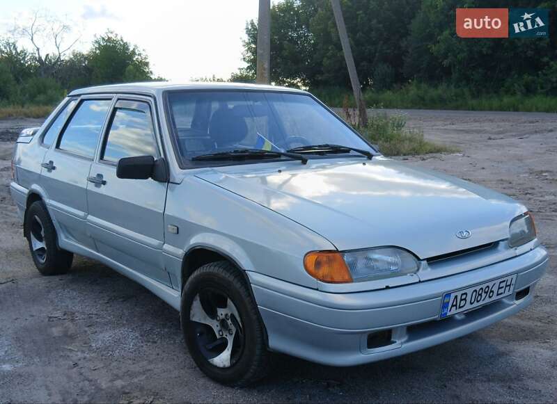 ВАЗ / Lada 2115 Samara 2004