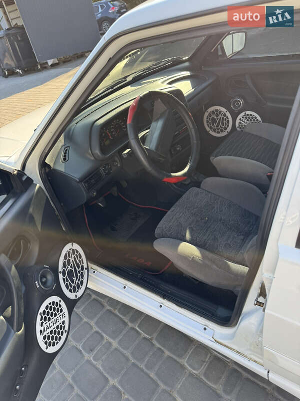 Седан ВАЗ / Lada 2115 Samara 2010 в Первомайске